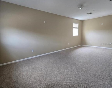 13613 Larsen Lane - Photo Thumbnail 22