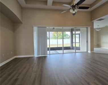 13613 Larsen Lane - Photo Thumbnail 7