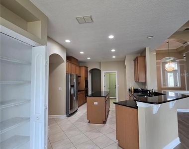 13613 Larsen Lane - Photo Thumbnail 13