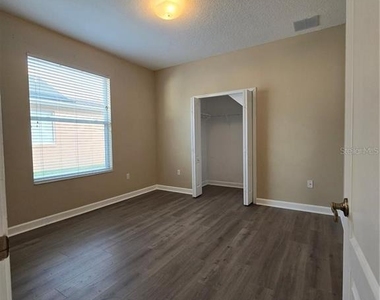 13613 Larsen Lane - Photo Thumbnail 20