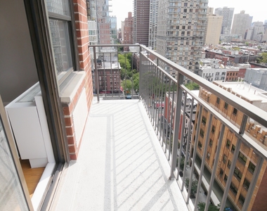 225 East 85th Street - Photo Thumbnail 11