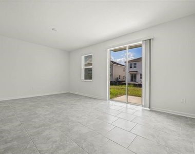 3286 Laurent Loop - Photo Thumbnail 6