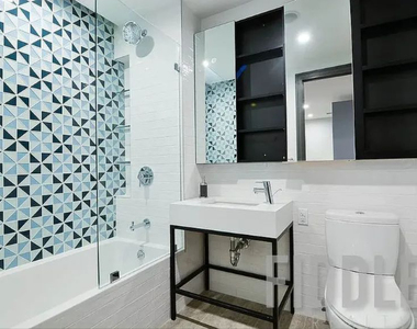 26 West St - Photo Thumbnail 5