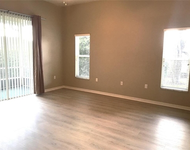 5435 Summerland Hills Drive - Photo Thumbnail 6
