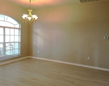 5435 Summerland Hills Drive - Photo Thumbnail 5