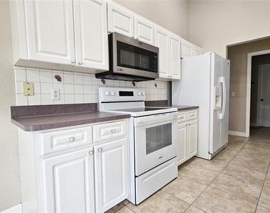 5260 English Drive - Photo Thumbnail 8
