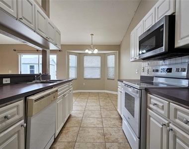 5260 English Drive - Photo Thumbnail 9