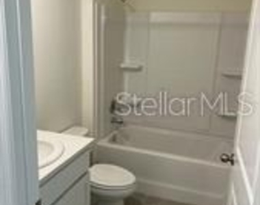 16953 Nw 176th Way - Photo Thumbnail 8