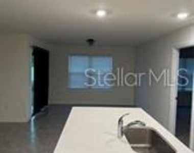 16953 Nw 176th Way - Photo Thumbnail 11