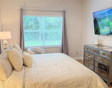 4700 Sw Archer Road - Photo Thumbnail 9