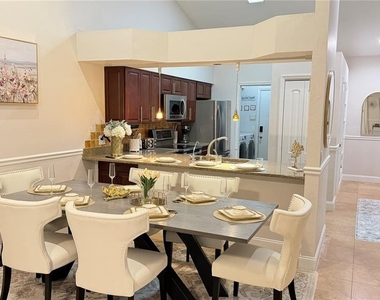 4700 Sw Archer Road - Photo Thumbnail 5