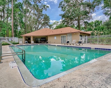 77 Se 16th Avenue - Photo Thumbnail 16