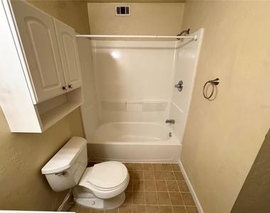 77 Se 16th Avenue - Photo Thumbnail 15