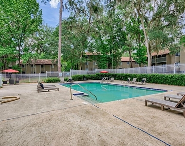 77 Se 16th Avenue - Photo Thumbnail 17