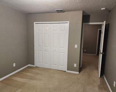 4025 Shawn Circle - Photo Thumbnail 14