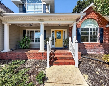 33721 Spring Drive - Photo Thumbnail 3