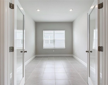 16876 Castoro Drive - Photo Thumbnail 7