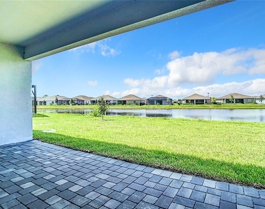 16876 Castoro Drive - Photo Thumbnail 32