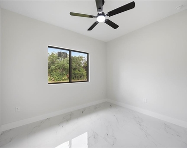 328 Milford Street - Photo Thumbnail 19