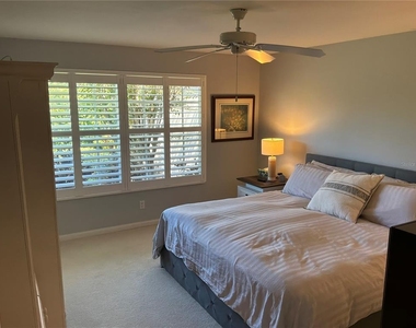 7562 Quinto Drive - Photo Thumbnail 17