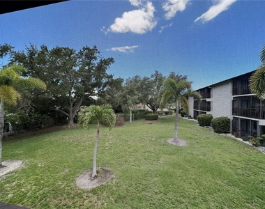 7205 Curtiss Avenue - Photo Thumbnail 18