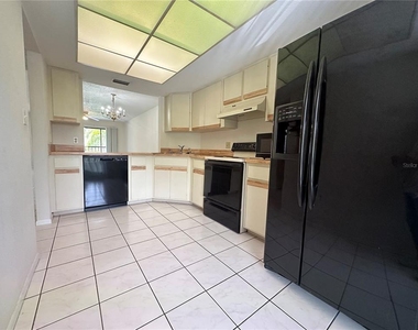 7205 Curtiss Avenue - Photo Thumbnail 7