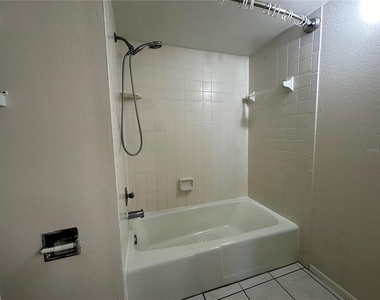 7205 Curtiss Avenue - Photo Thumbnail 15