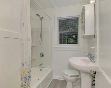 1858 Boyce - Photo Thumbnail 21