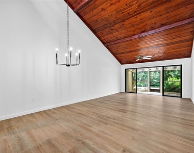 7607 4th Avenue W - Photo Thumbnail 5