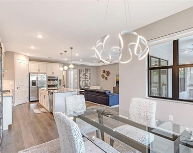 17202 Cresswind Terrace - Photo Thumbnail 6