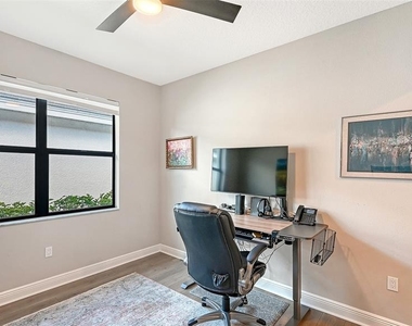 17202 Cresswind Terrace - Photo Thumbnail 30