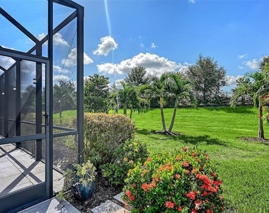 17202 Cresswind Terrace - Photo Thumbnail 16