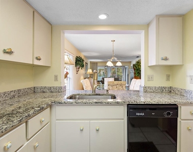 4415 Longmeadow - Photo Thumbnail 8