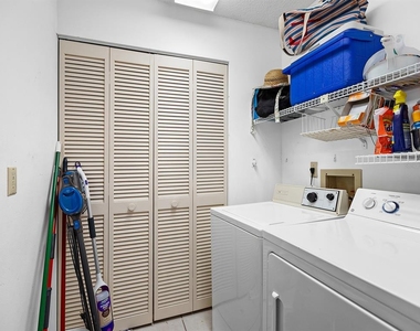 4415 Longmeadow - Photo Thumbnail 22