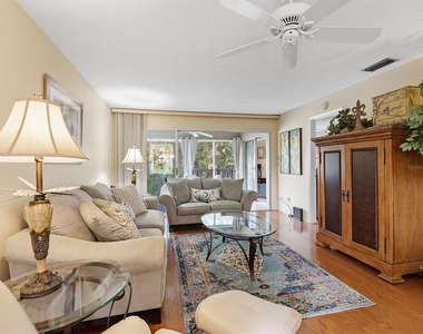 4415 Longmeadow - Photo Thumbnail 12
