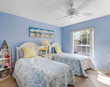 4415 Longmeadow - Photo Thumbnail 20