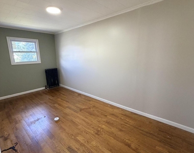 406 W Lackawanna Avenue - Photo Thumbnail 6