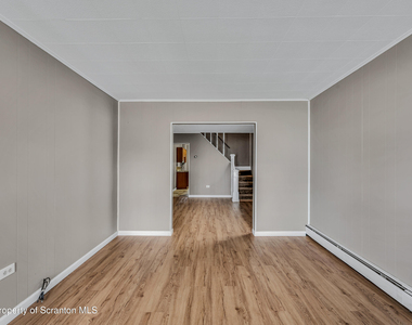 413 17th Avenue - Photo Thumbnail 6