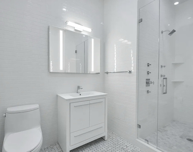 121 Madison Avenue - Photo Thumbnail 7