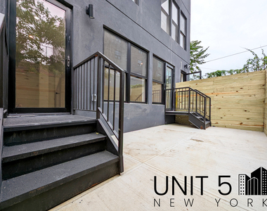 255 Clarkson Avenue - Photo Thumbnail 5