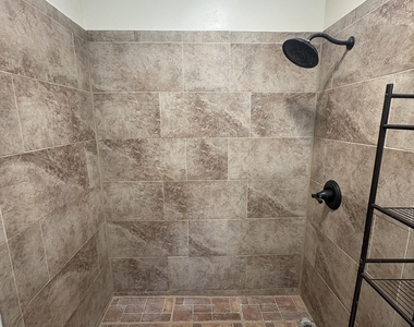 10309 Shoshone Street - Photo Thumbnail 11