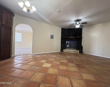 10309 Shoshone Street - Photo Thumbnail 23