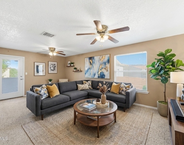 2108 Setting Sun Drive - Photo Thumbnail 7