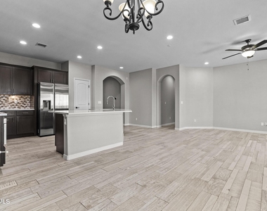13440 Emerald Ranch Lane - Photo Thumbnail 17
