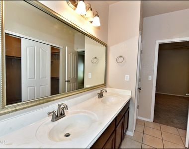 5810 Redstone Mesa Court - Photo Thumbnail 25