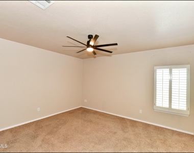 5810 Redstone Mesa Court - Photo Thumbnail 20