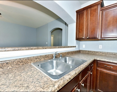 12569 Wolf Berry Drive - Photo Thumbnail 19