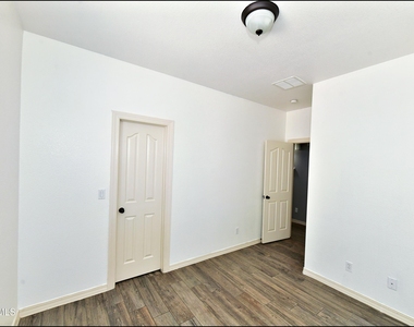 12569 Wolf Berry Drive - Photo Thumbnail 27