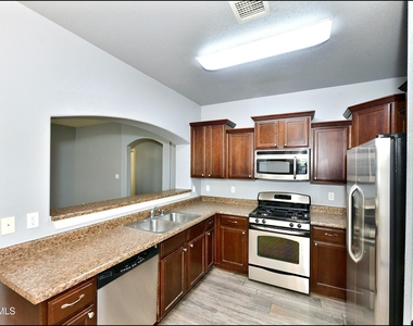 12569 Wolf Berry Drive - Photo Thumbnail 14