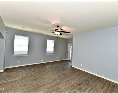 12569 Wolf Berry Drive - Photo Thumbnail 8